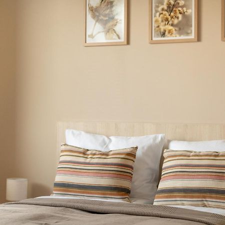 Cosy And Bright Apartment With Parking In Poznan By Noclegi Renters ภายนอก รูปภาพ